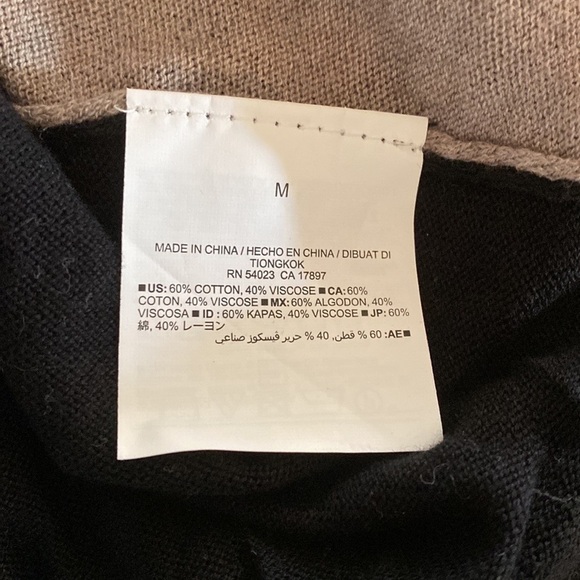 Colour block knit top - Picture 6 of 6